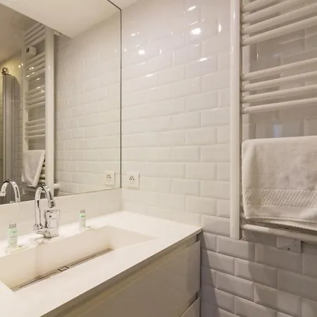 Taur Street 4 アパート *